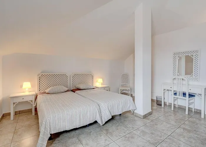 Royal Garden - 2 Bedroom